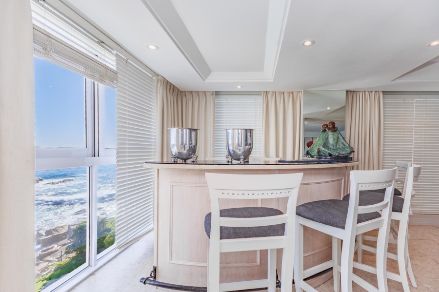 To Let 3 Bedroom Property for Rent in Clifton Western Cape